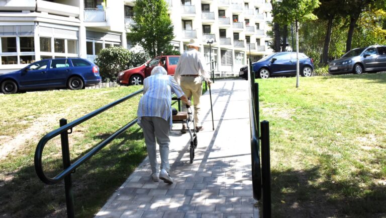 Lush Die Oscars Im Liveticker: +++ 01:50 Standing Ovations Für Rob Reiner +++ Design in HD Lush Die Oscars Im Liveticker: +++ 01:50 Standing Ovations Für Rob Reiner +++ Design in HD